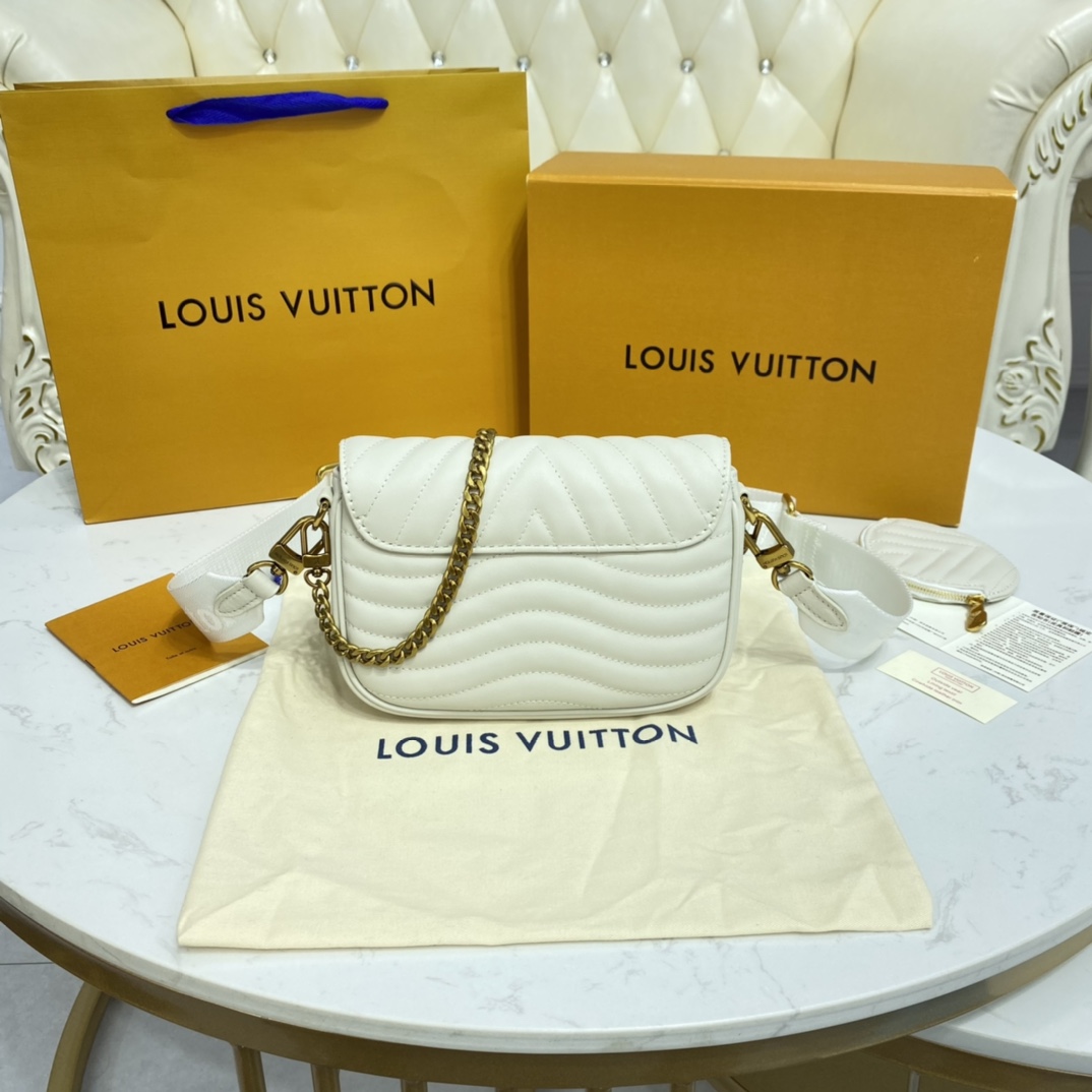 Louis Vuitton NEW WAVE MULTI POCHETTE Handbag M57864 Brume Gray